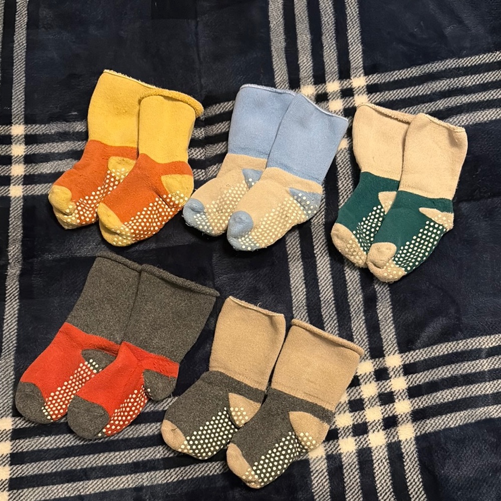 Assorted Colorful baby unisex socks - set of 6 - winter socks anti slip